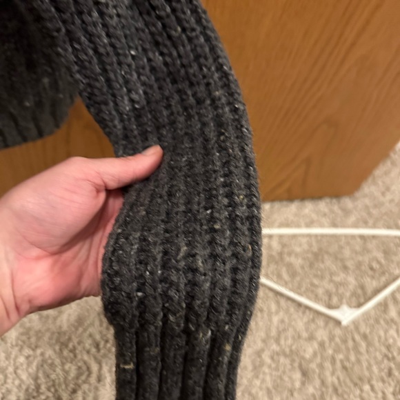 Womens Ruby Moon grey off the shoulder sweater size medium - Picture 3 of 10